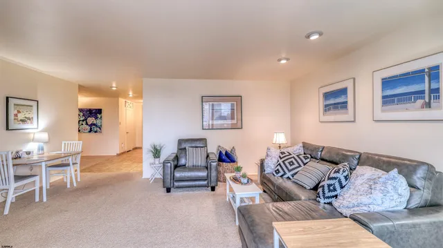 $439,000 | 5000 Boardwalk, Unit 211, Ventnor City, NJ 08406