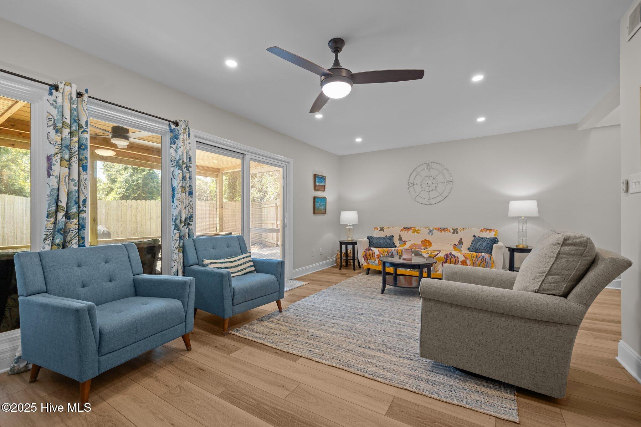 130 Salter Path Road, Unit 73N Pine Knoll Shores, NC 28512 - Photo 5 of 46 Living Area