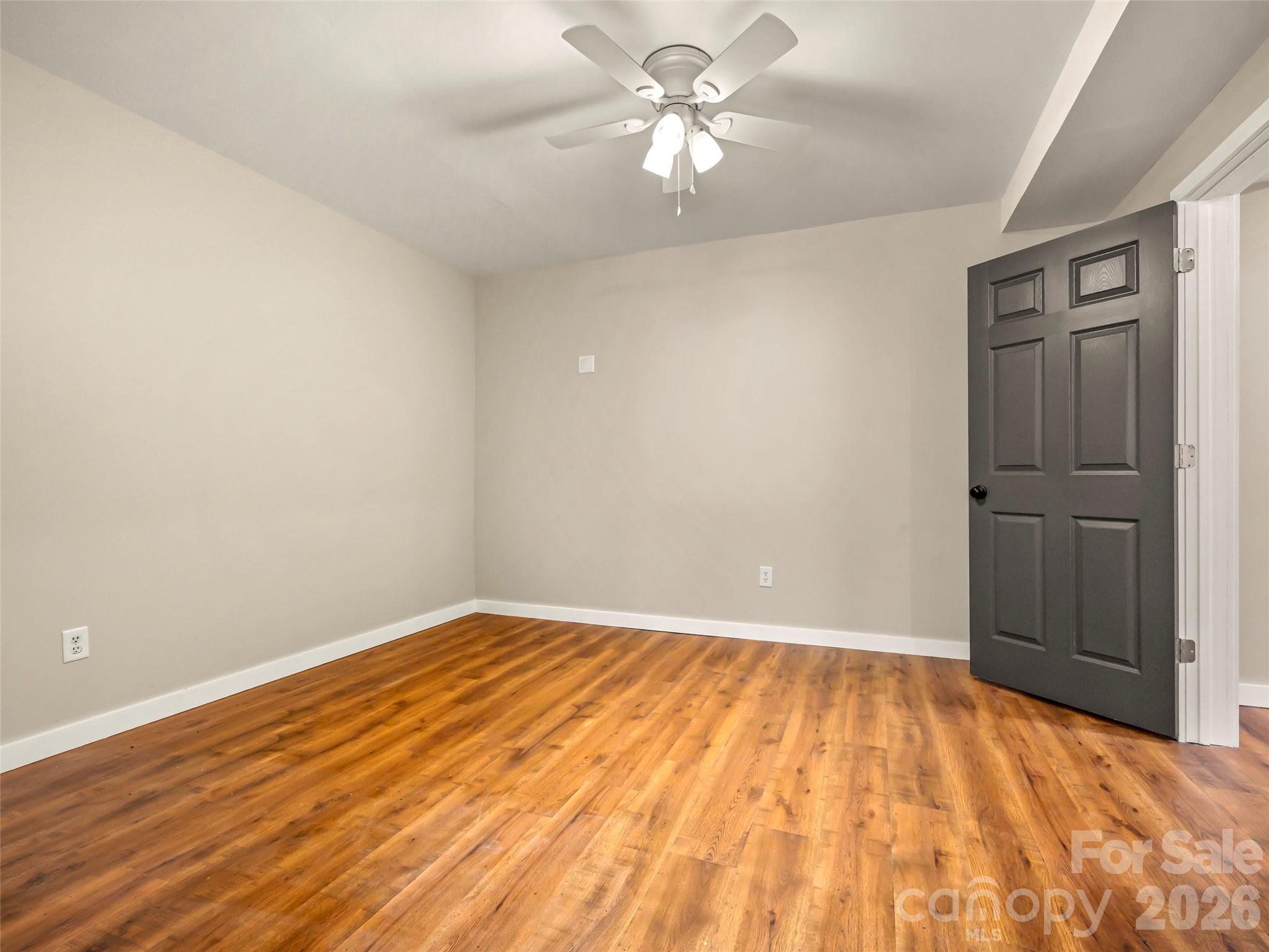 3276 Howard Gap Road Hendersonville, NC 28792 - Photo 38 of 48