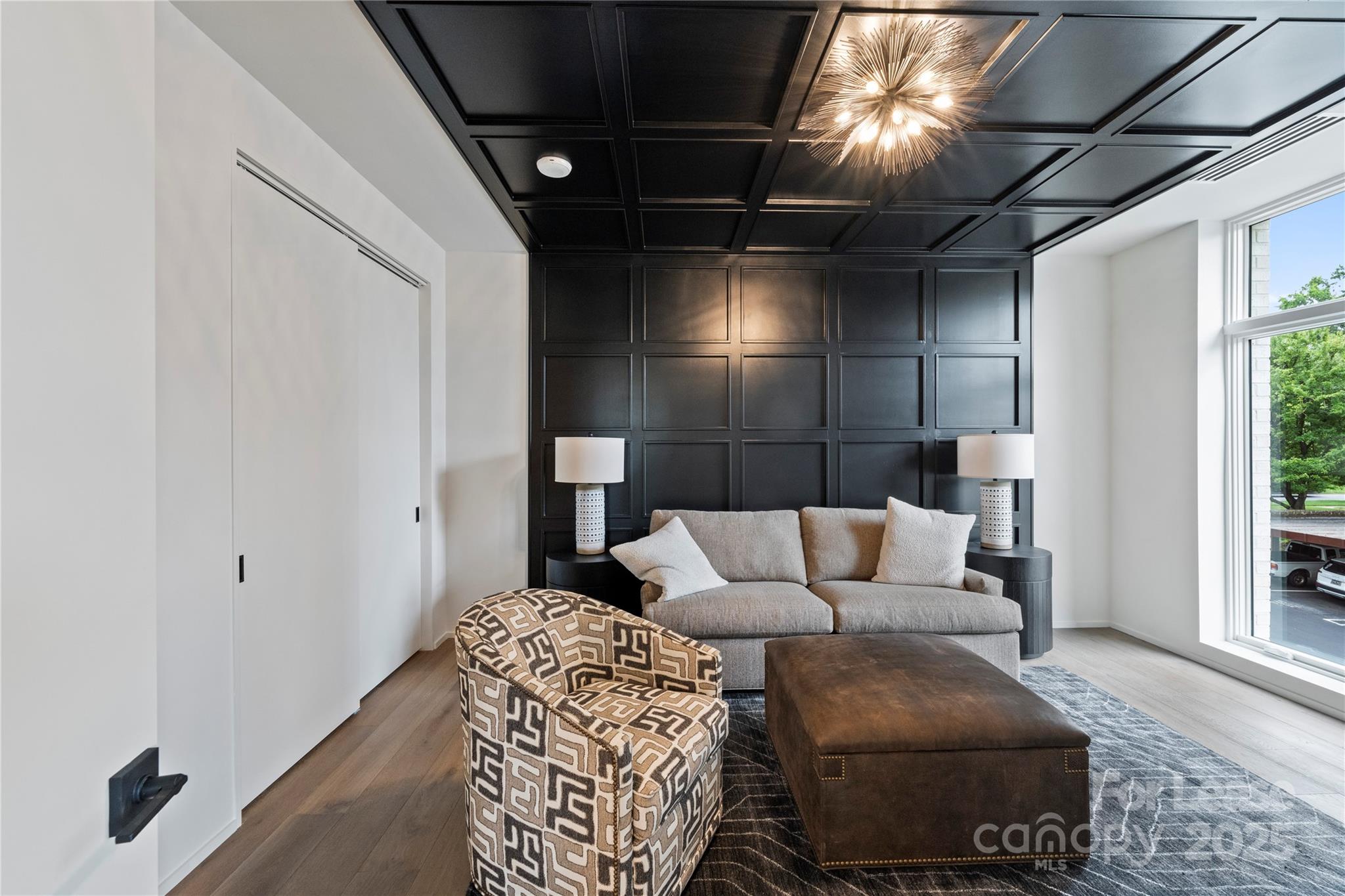 1500 Queens Road, Unit 204 Charlotte, NC 28207 - Photo 27 of 33 a living room with furniture