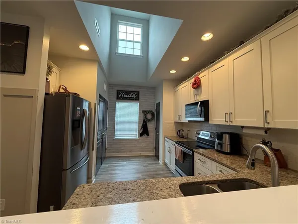$1,800 | 133 Penry Lane, Clemmons, NC 27012
