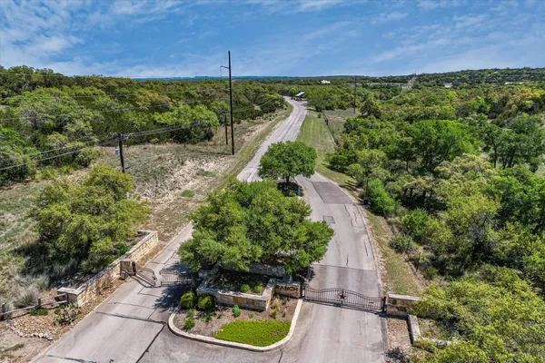 $440,000 | 1022 Broken Spoke, Canyon Lake, TX 78133