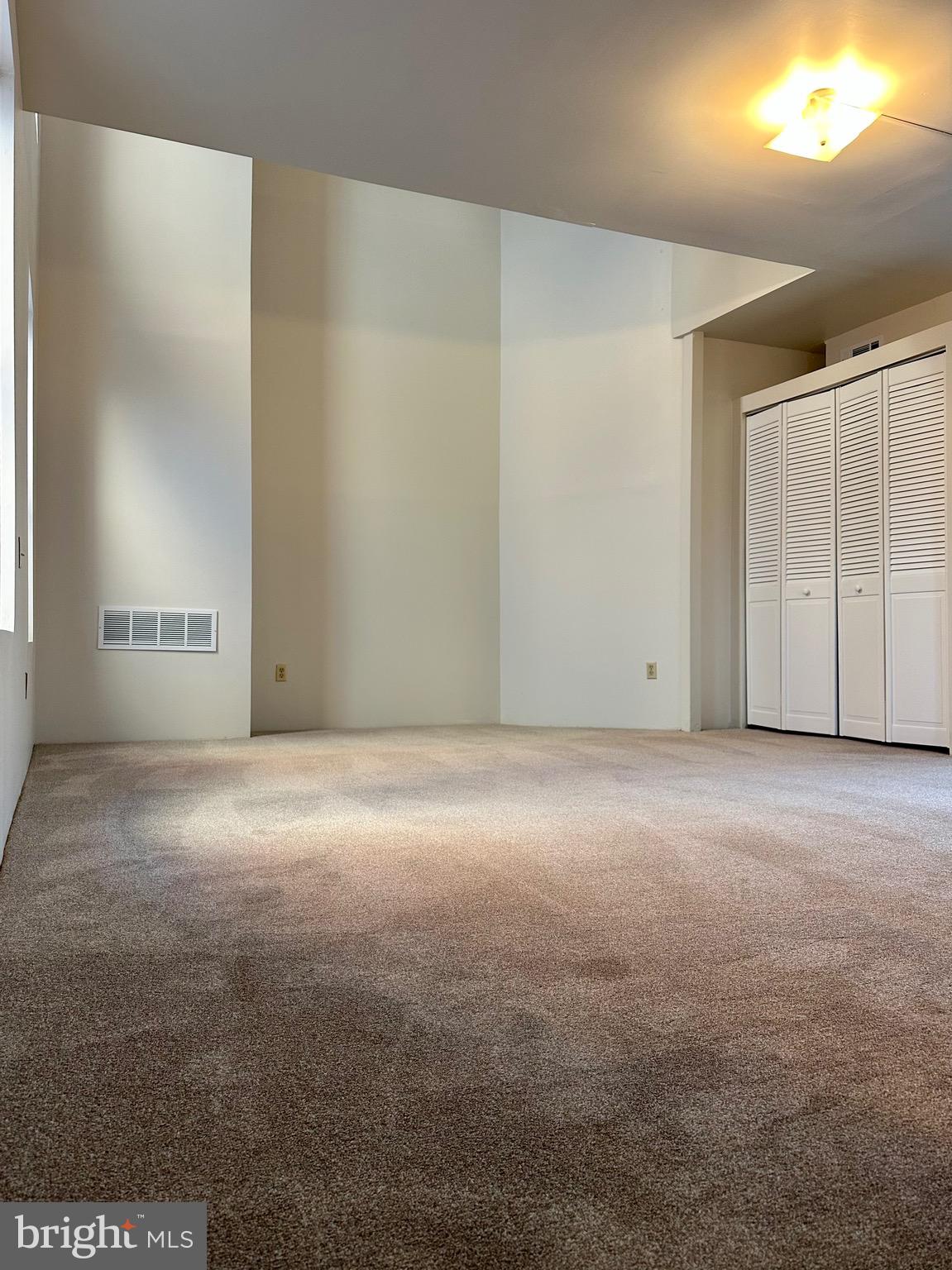 239 West Philadelphia Street, Unit C York, PA 17401 - Photo 5 of 16