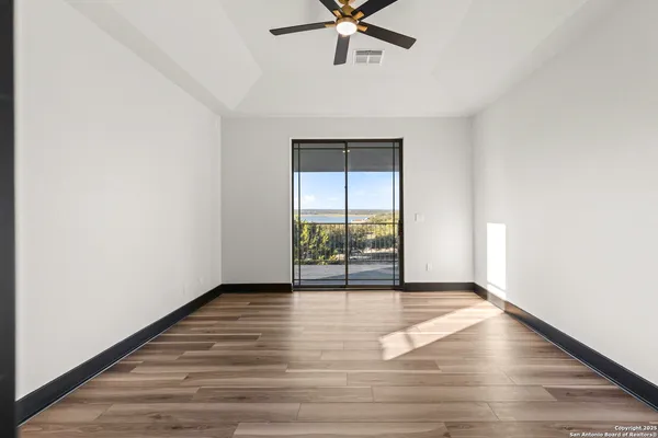 $3,800 | 141 Oak Shore Drive, Canyon Lake, TX 78133