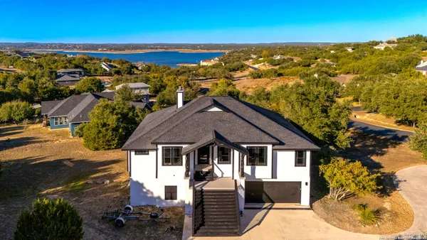 $3,800 | 141 Oak Shore Drive, Canyon Lake, TX 78133