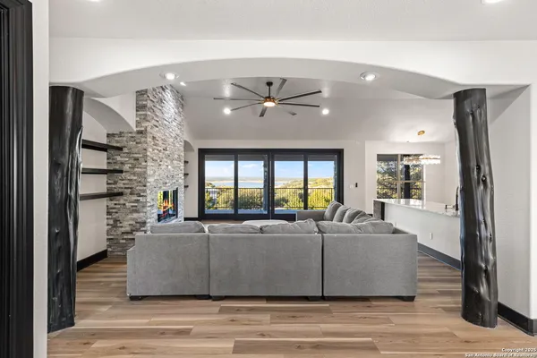 $3,800 | 141 Oak Shore Drive, Canyon Lake, TX 78133