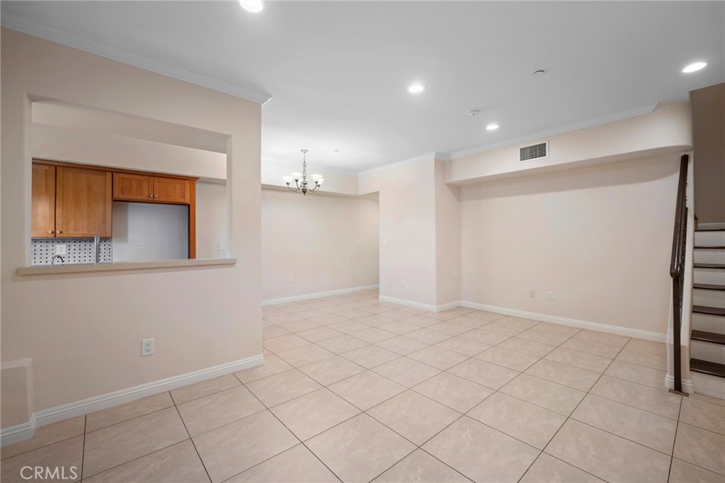 7225 Apperson Street, Unit 105 Tujunga, CA 91042 - Photo 4 of 33