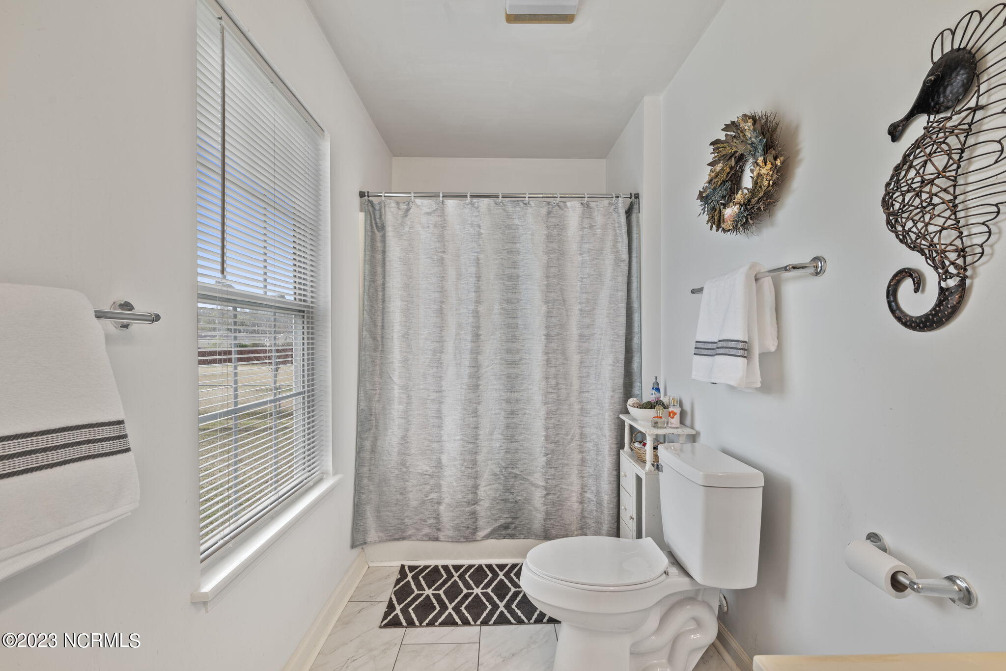 974 Scott Road Elizabeth City, NC 27909 - Photo 27 of 50 Master Bathroom