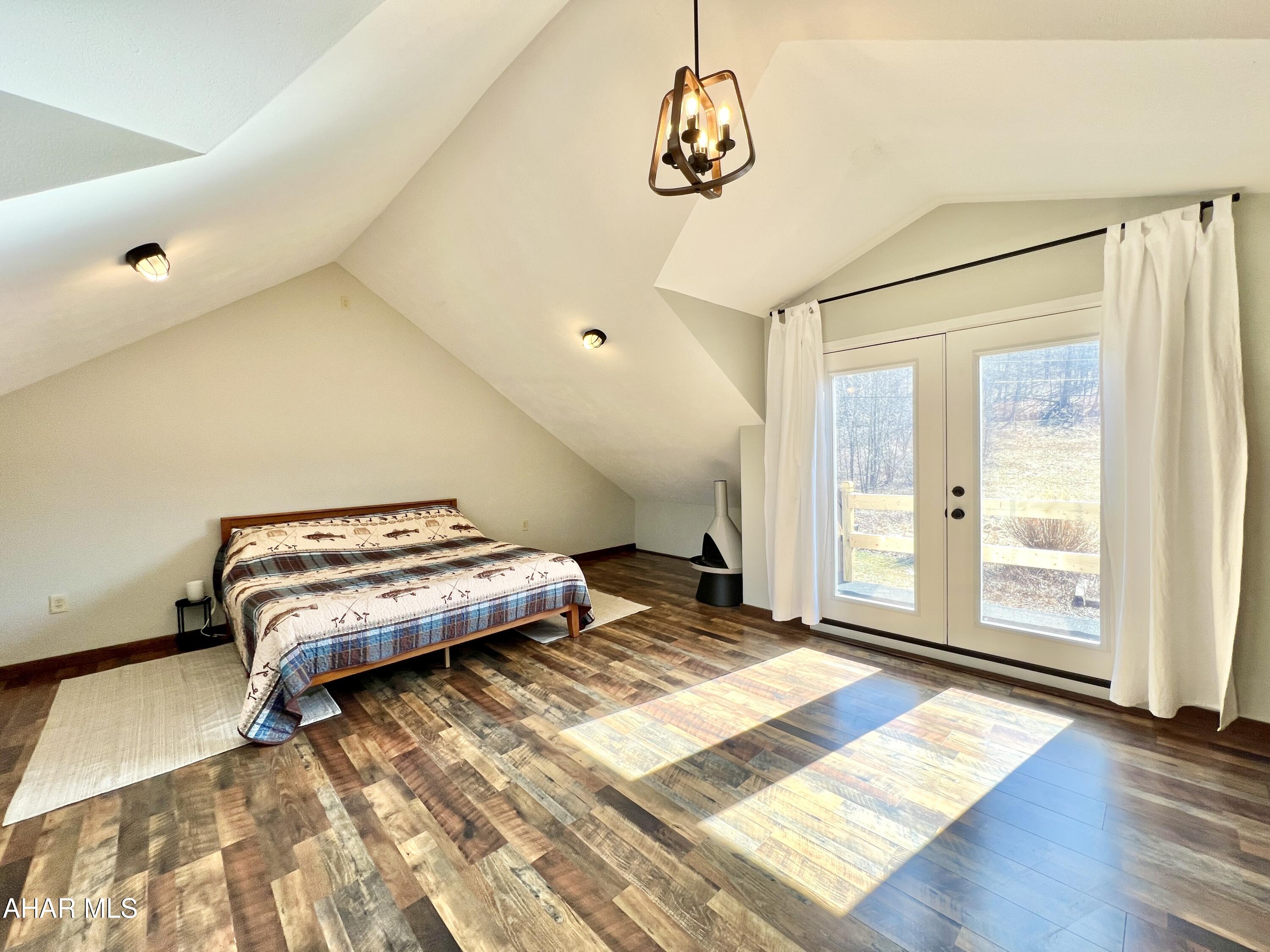 124 Long Bend Beach Road Hopewell, PA 16650 - Photo 56 of 60 IMG_E1108