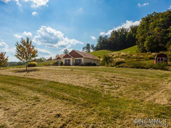 305 Bone Camp Road Marshall, NC 28753 - Photo 4 of 24 Gallery Image 4