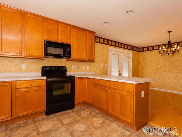 305 Bone Camp Road Marshall, NC 28753 - Photo 10 of 24 Gallery Image 10