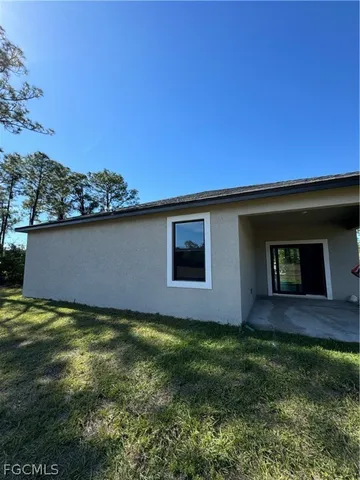 $2,300 | 6006 Joy Court, LaBelle, FL 33935