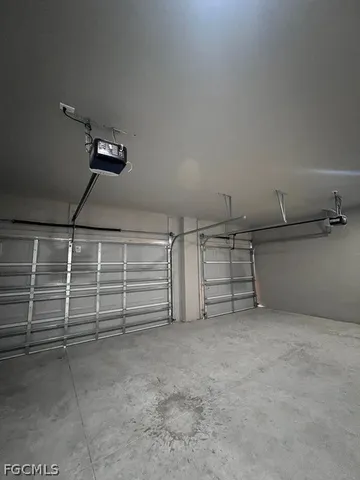 $2,300 | 6006 Joy Court, LaBelle, FL 33935