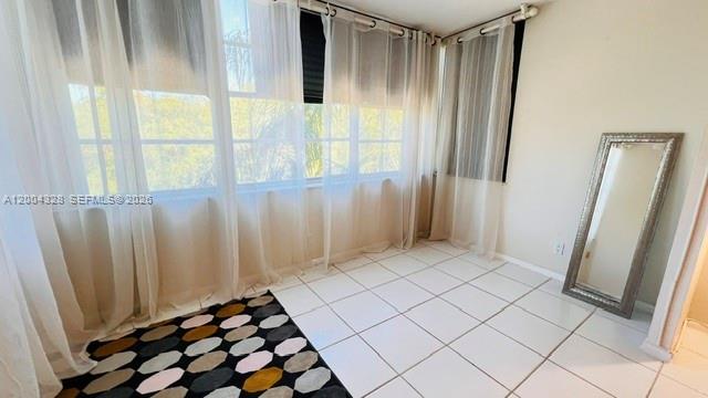 6500 Cypress Road, Unit 402 Plantation, FL 33317 - Photo 4 of 20