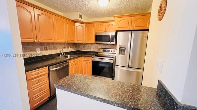 6500 Cypress Road, Unit 402 Plantation, FL 33317 - Photo 9 of 20