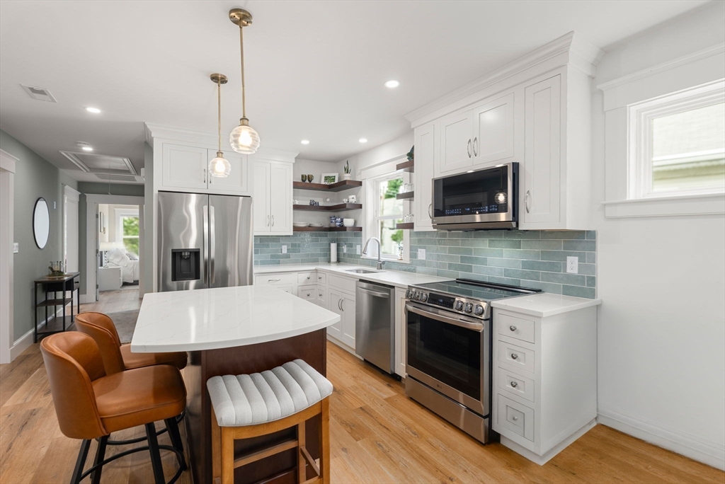 41-43 Elliot Street, Unit 2 Norwood, MA 02062 - Photo 1 of 33