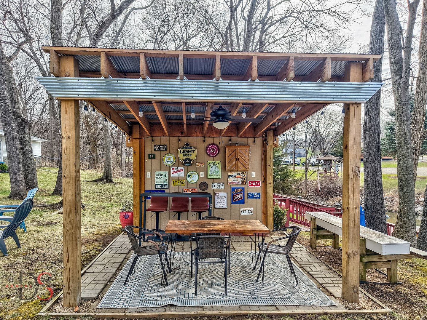 152 Beachview Court Varna, IL 61375 - Photo 34 of 46 a view of a patio with a table and chairs
