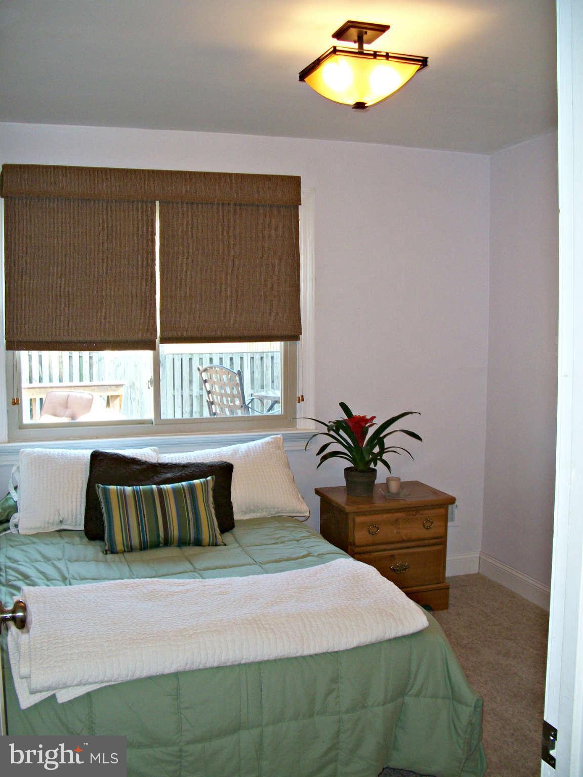 4439 Flintstone Road Alexandria, VA 22306 - Photo 14 of 29 Bedroom