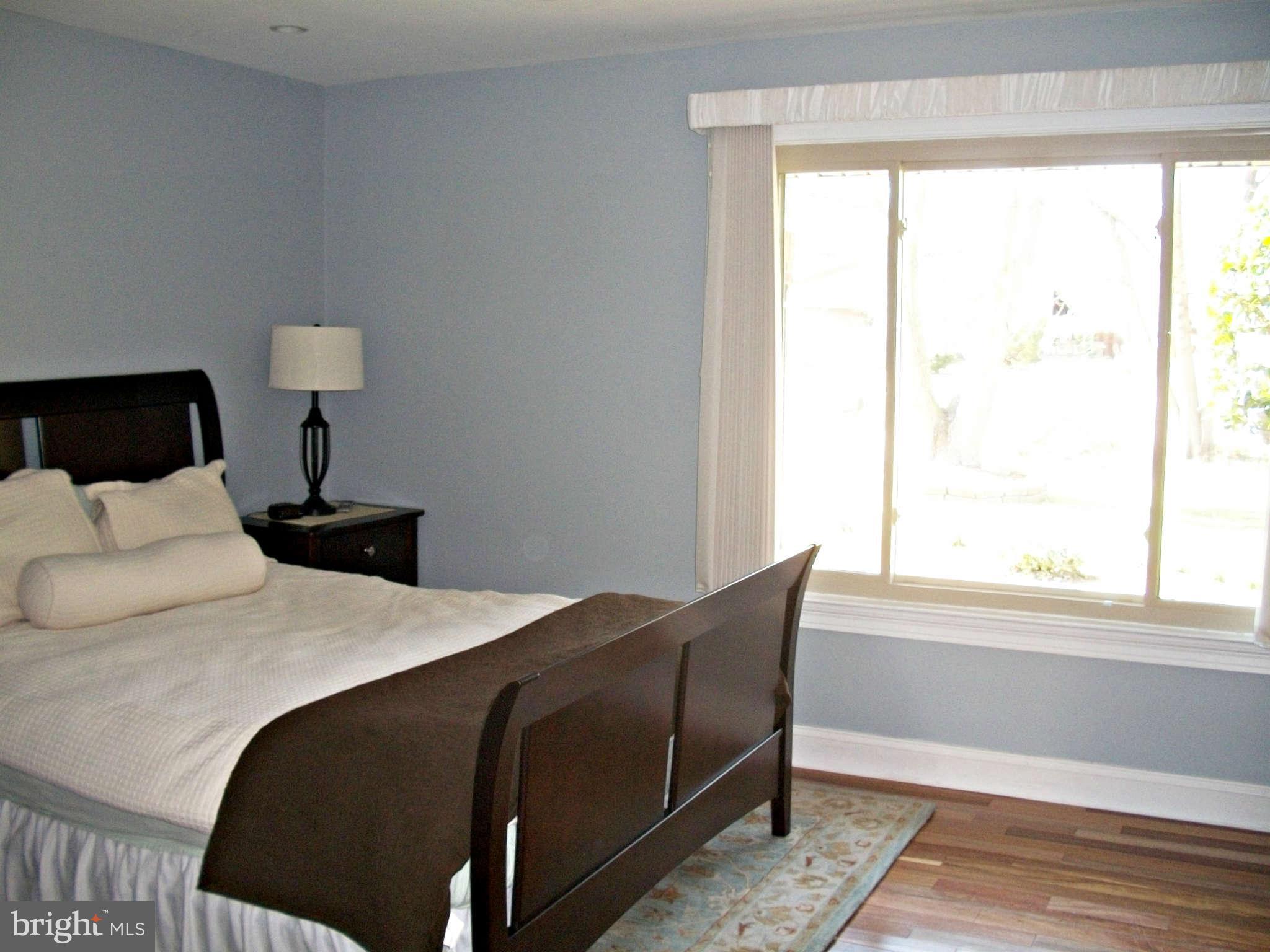 4439 Flintstone Road Alexandria, VA 22306 - Photo 16 of 29 Bedroom (Master)