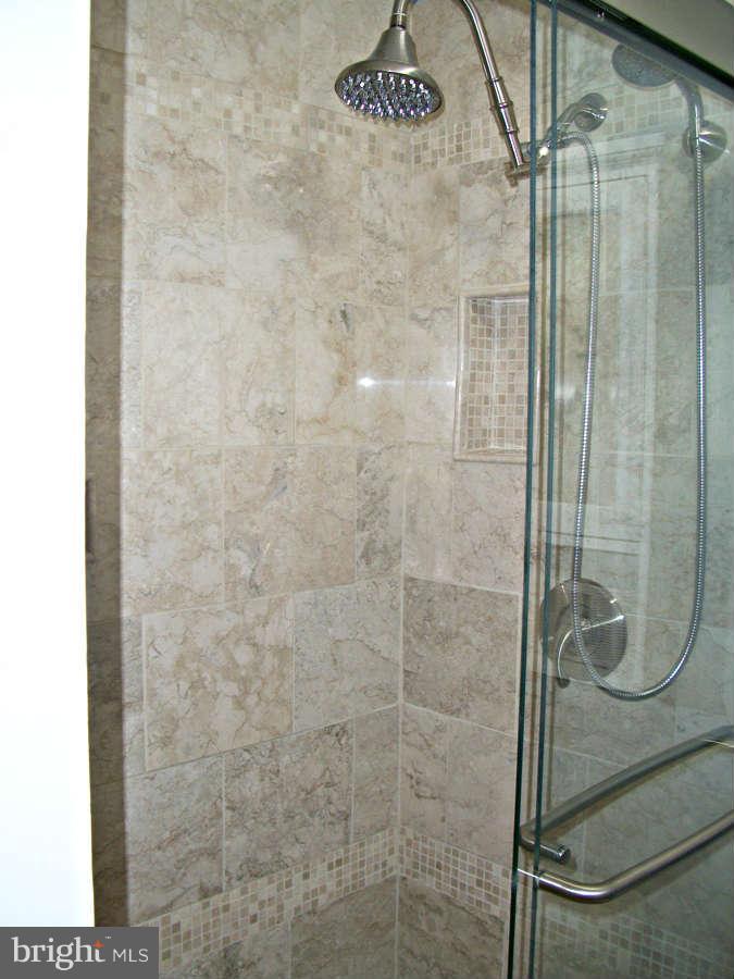 4439 Flintstone Road Alexandria, VA 22306 - Photo 19 of 29 Ceramic Tile Shower