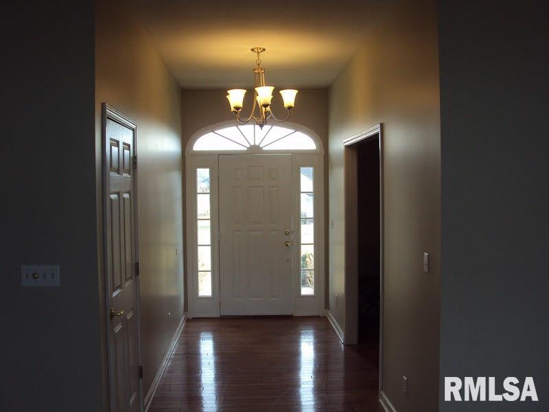 2508 Rae Allen Lane Marion, IL 62959 - Photo 3 of 16 Gallery Image 3
