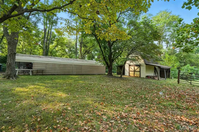 $375,000 | 3911 Charbonier Road, Hazelwood, MO 63031