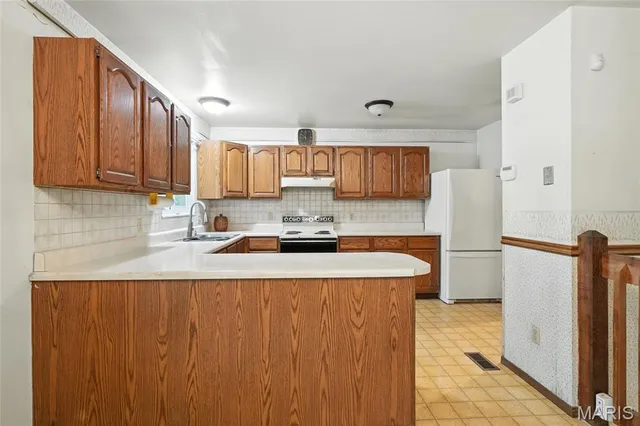 $375,000 | 3911 Charbonier Road, Hazelwood, MO 63031