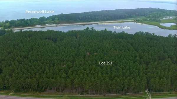 $70,000 | 391 Twin Lakes Drive, Nekoosa, WI 54457