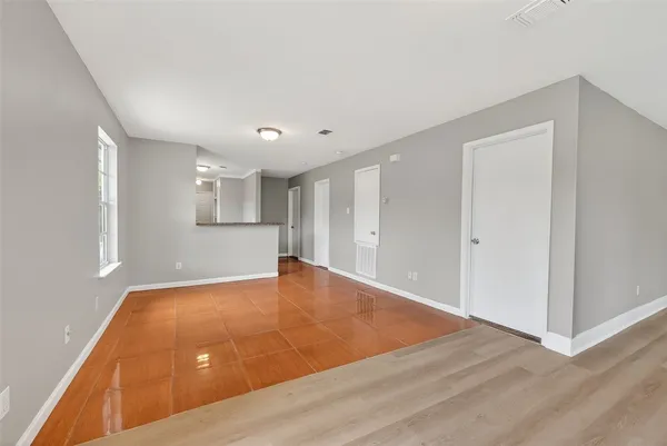 $1,475 | 2446 Mayview Drive, Houston, TX 77091