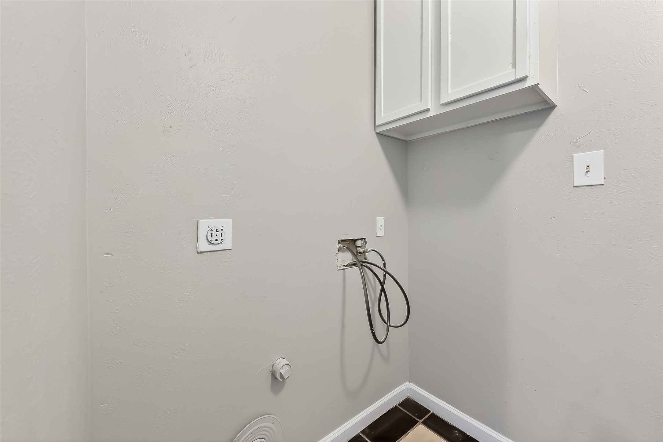 2446 Mayview Drive Houston, TX 77091 - Photo 20 of 34