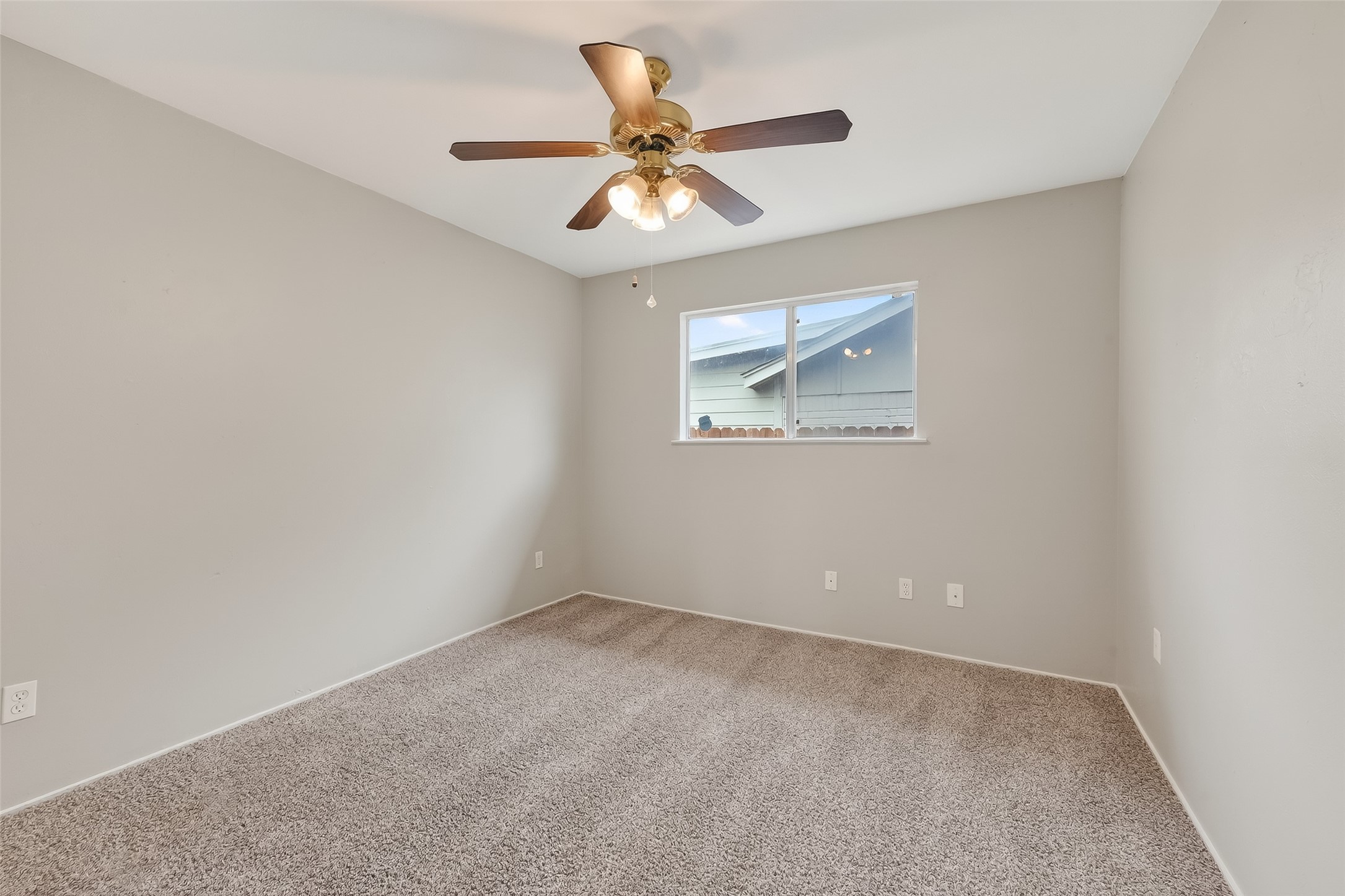 2446 Mayview Drive Houston, TX 77091 - Photo 21 of 34