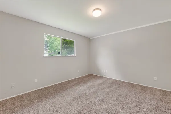 $1,475 | 2446 Mayview Drive, Houston, TX 77091