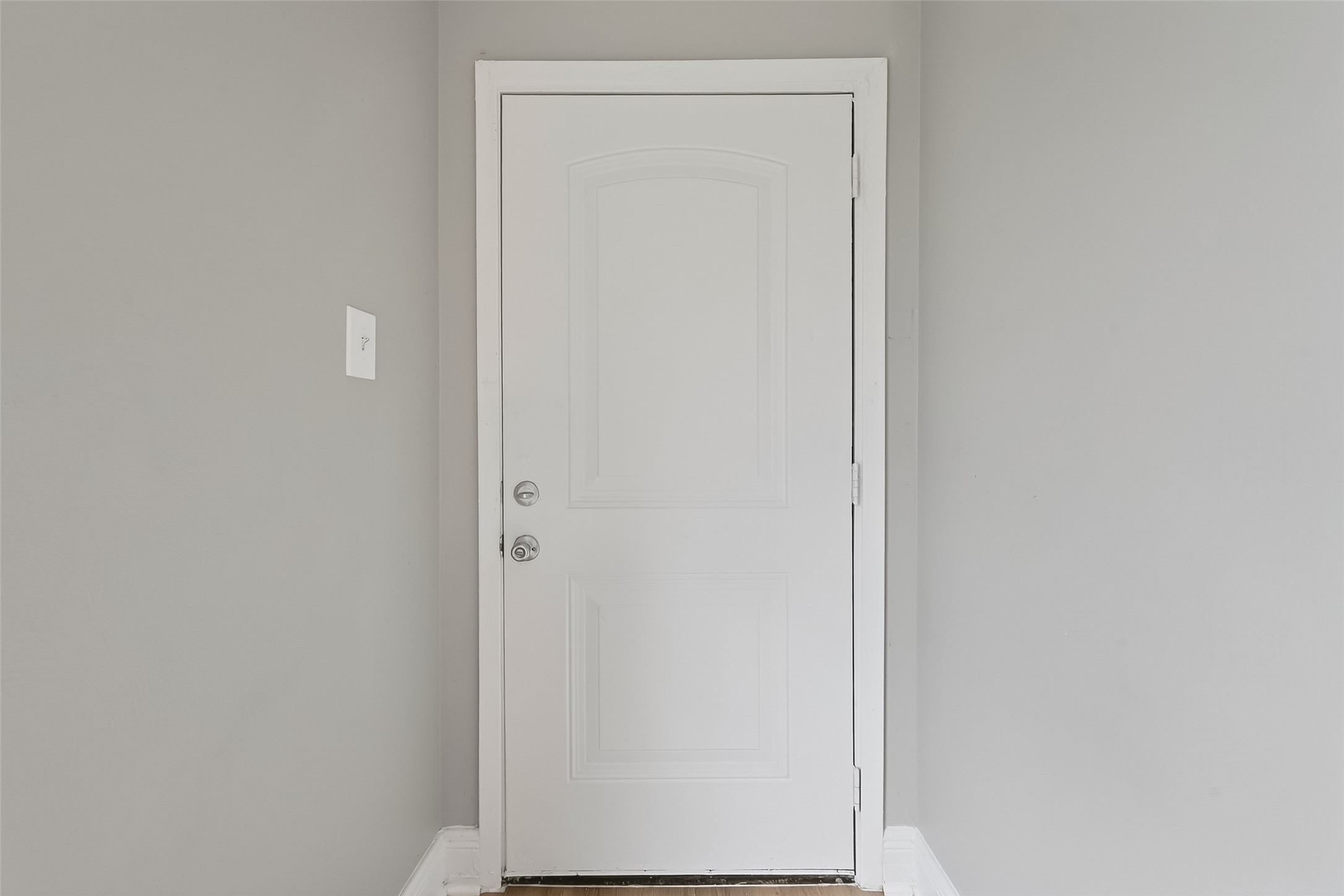 2446 Mayview Drive Houston, TX 77091 - Photo 5 of 34