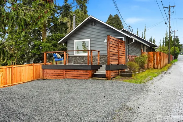 $535,000 | 5302 Wetmore Avenue, Everett, WA 98203