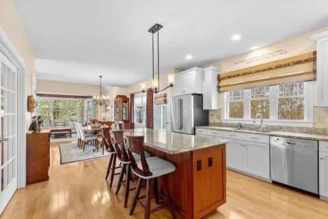 $875,000 | 18 Aberdeen, Unit 18, Plymouth, MA 02360
