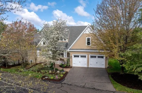 $875,000 | 18 Aberdeen, Unit 18, Plymouth, MA 02360