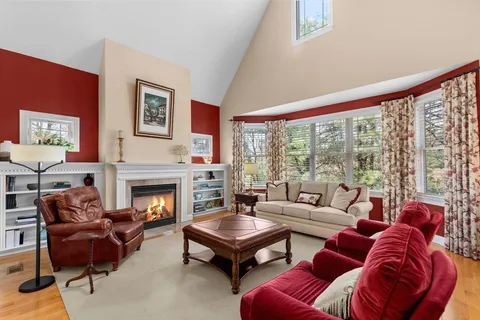 $875,000 | 18 Aberdeen, Unit 18, Plymouth, MA 02360