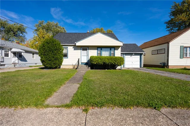 $219,000 | 236 Utica Street, Tonawanda, NY 14150