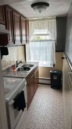 $1,850 | 63 Messina Street, Providence, RI 02908