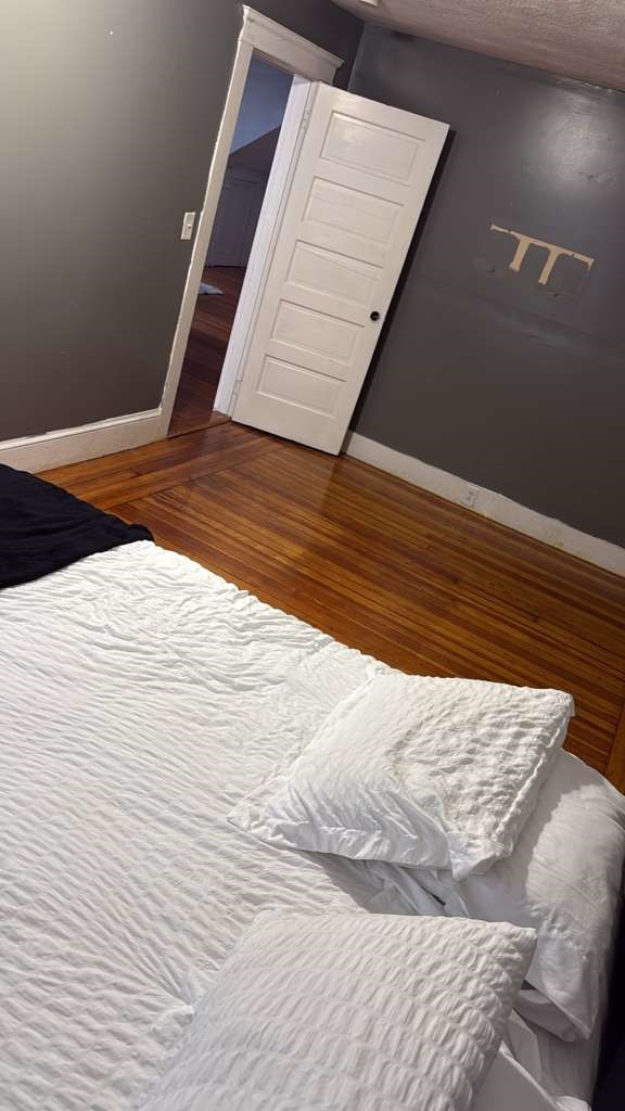 63 Messina Street Providence, RI 02908 - Photo 4 of 15