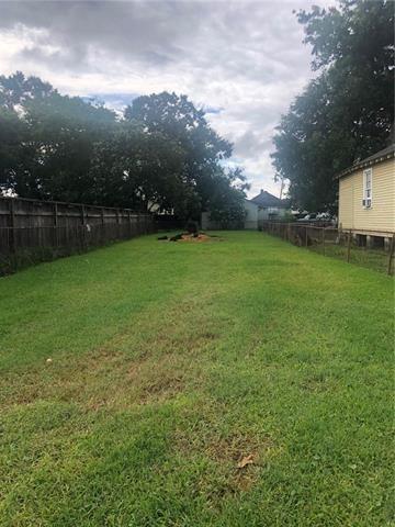 1119 9th Street Gretna, LA 70053 - Photo 2 of 7