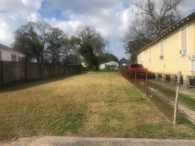 1119 9th Street Gretna, LA 70053 - Photo 3 of 7