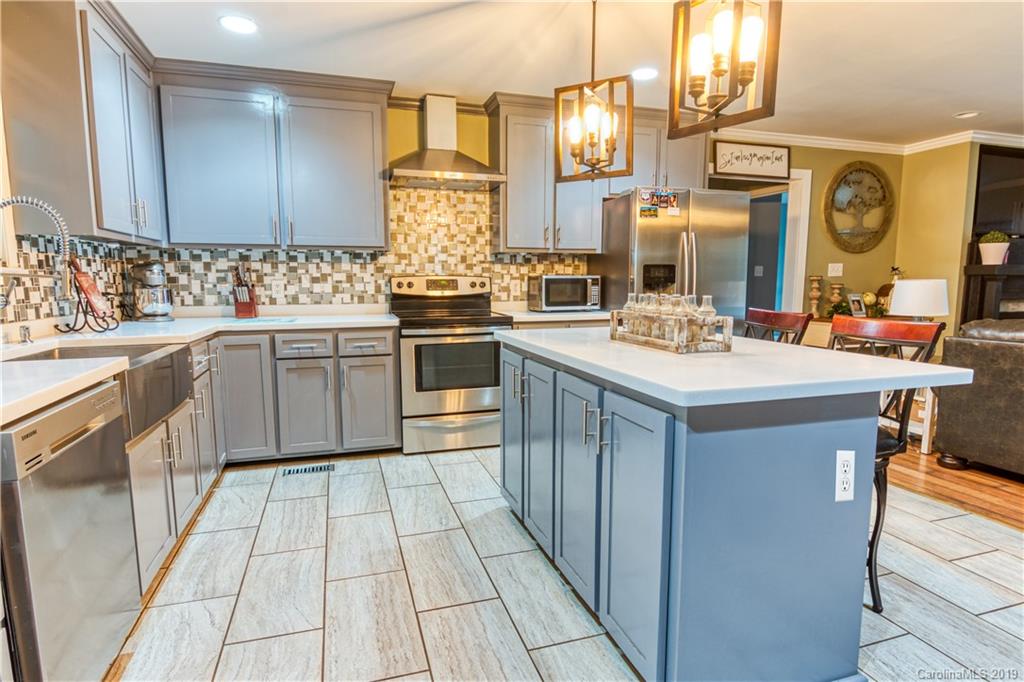 549 Potter Road Lancaster, SC 29720 - Photo 2 of 36 Gallery Image 2