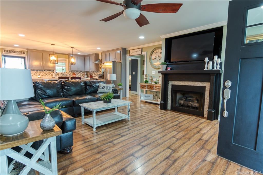 549 Potter Road Lancaster, SC 29720 - Photo 4 of 36 Gallery Image 4