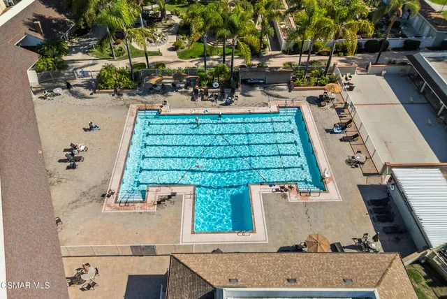 a view of a garden with patio