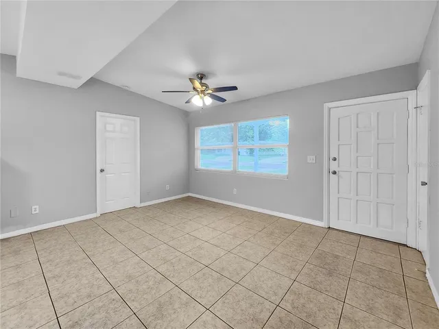 $2,395 | Undisclosed Address, Largo, FL 33774