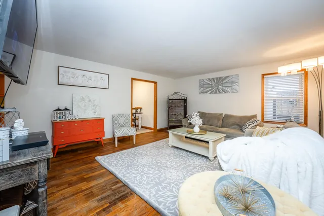 $350,000 | 966 Wedgewood Road, St. Joseph, MI 49085