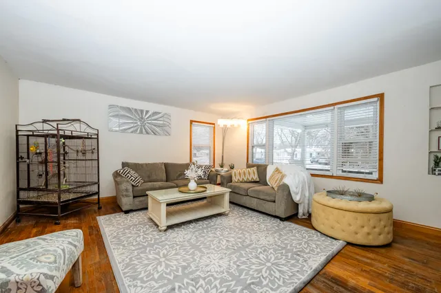 $350,000 | 966 Wedgewood Road, St. Joseph, MI 49085