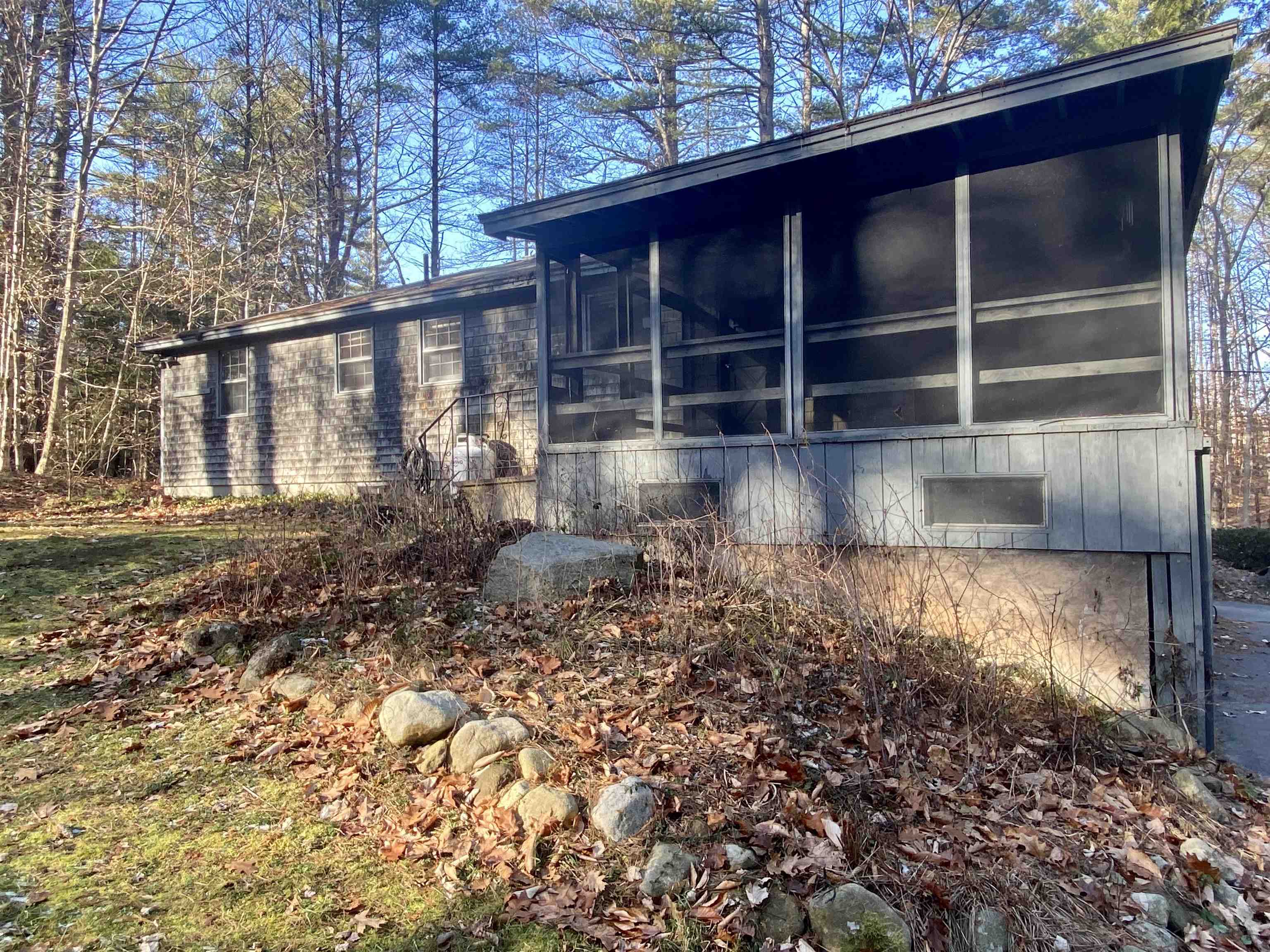 271 Page Road Bow, NH 03304 - Photo 32 of 36