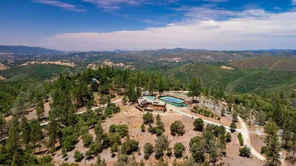 $1,695,000 | 2081 Ponderosa Way, Murphys, CA 95247